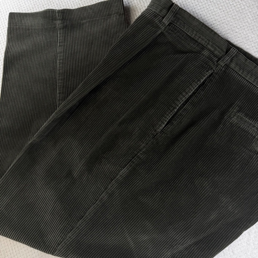 Field Gear Mens 44x30 Olive Green Corduroy Pleated Wide Leg Cotton Pants 44/30